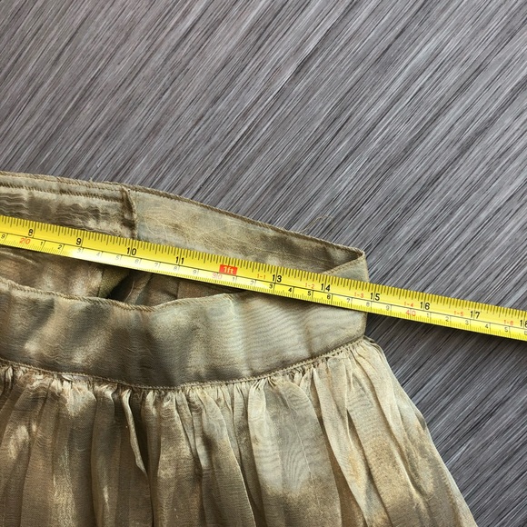 GOLD MAXI LEHENGA SKIRT - Picture 4 of 5